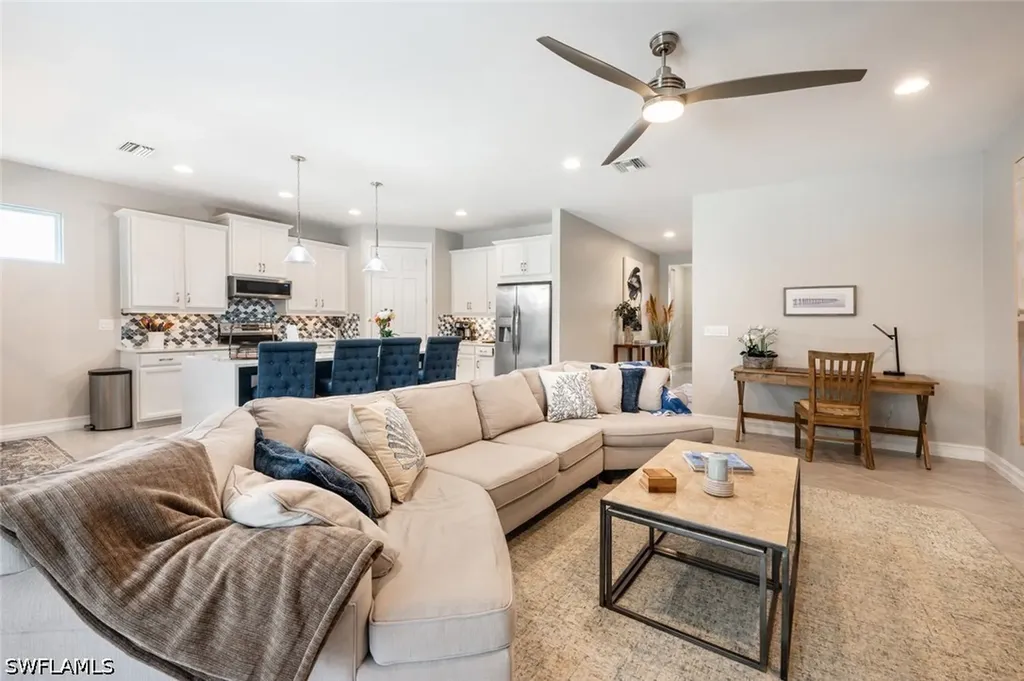 14606 Tropical Drive Naples FL 34114