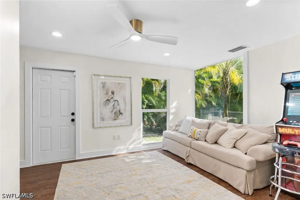 2720 68th Street SW Naples FL 34105