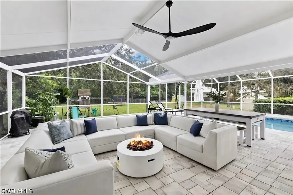 2720 68th Street SW Naples FL 34105