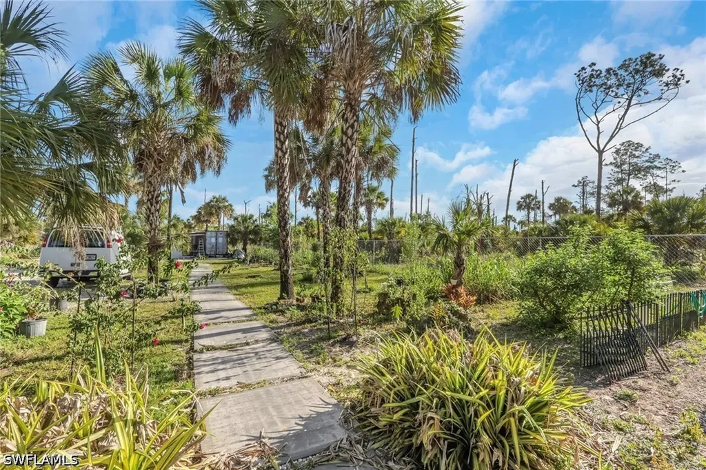 3743 16th Avenue SE Naples FL 34117