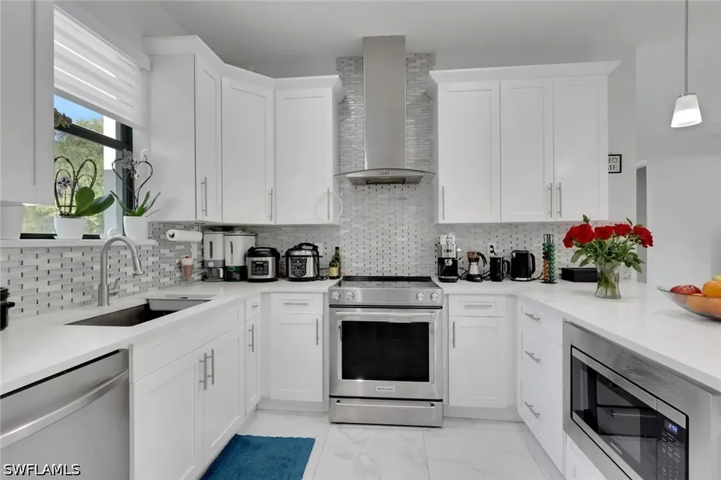 3743 16th Avenue SE Naples FL 34117