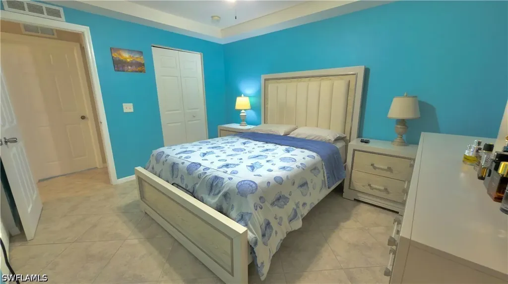2675 45th Avenue NE Naples FL 34120