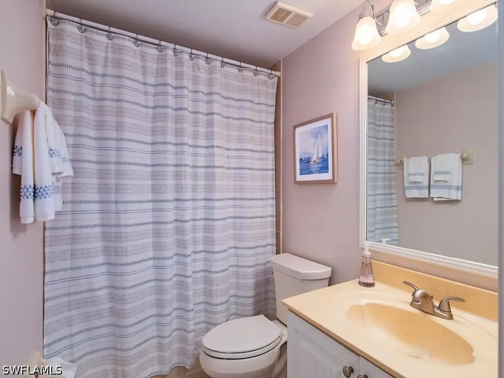 3675 Amberly Circle Naples FL 34112
