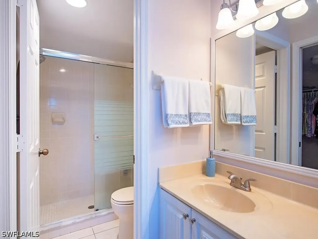 3675 Amberly Circle Naples FL 34112
