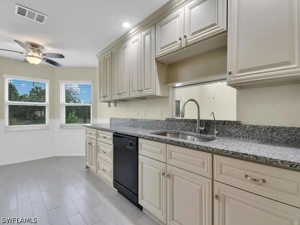 260 12th Street SE Naples FL 34117