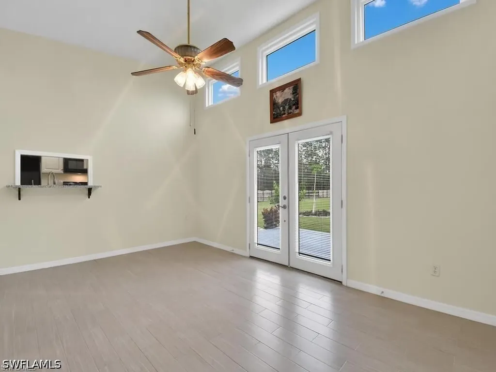 260 12th Street SE Naples FL 34117