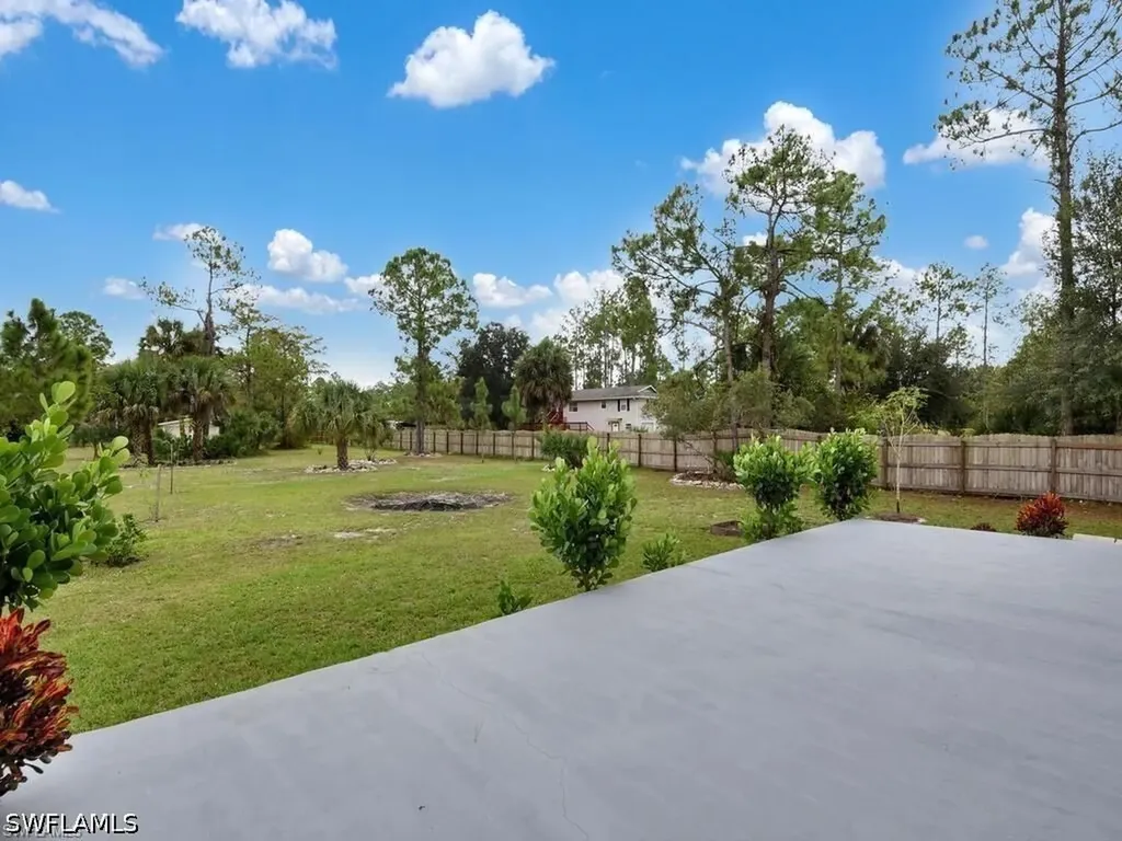 260 12th Street SE Naples FL 34117