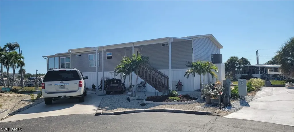 4709 Kon Tiki Lane Bonita Springs FL 34134