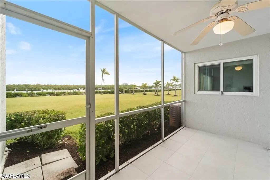 307 Goodlette-frank Road S Naples FL 34102
