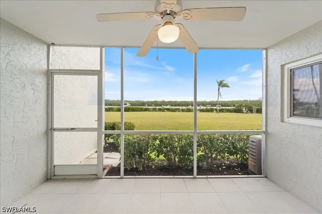 307 Goodlette-frank Road S Naples FL 34102