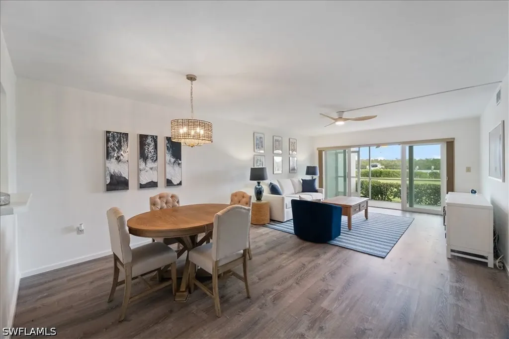 307 Goodlette-frank Road S Naples FL 34102