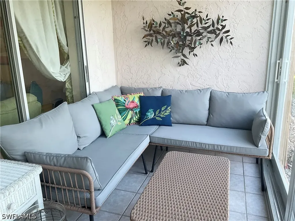 3062 Sandpiper Bay Circle Naples FL 34112