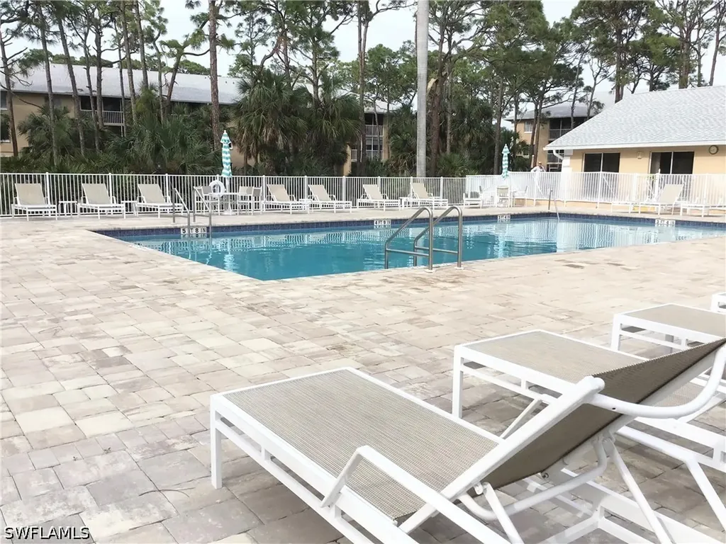 3062 Sandpiper Bay Circle Naples FL 34112
