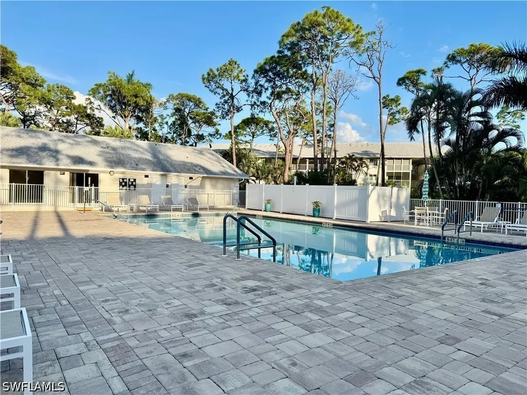 3062 Sandpiper Bay Circle Naples FL 34112