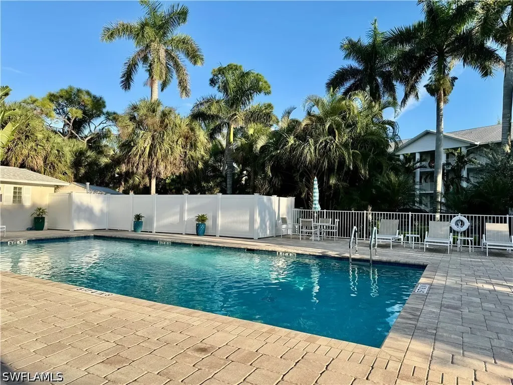 3062 Sandpiper Bay Circle Naples FL 34112