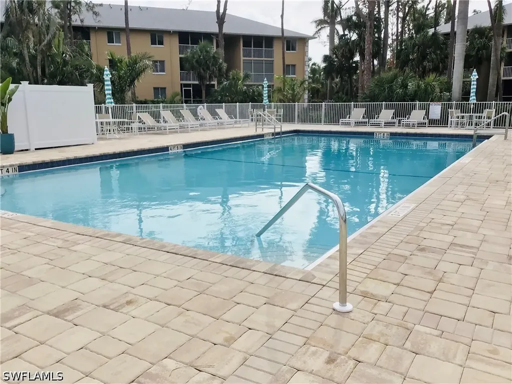 3062 Sandpiper Bay Circle Naples FL 34112