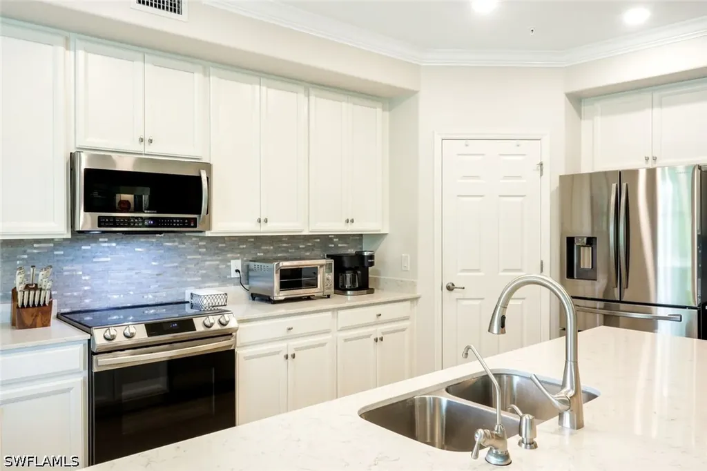 17401 Cherrywood Court Bonita Springs FL 34135