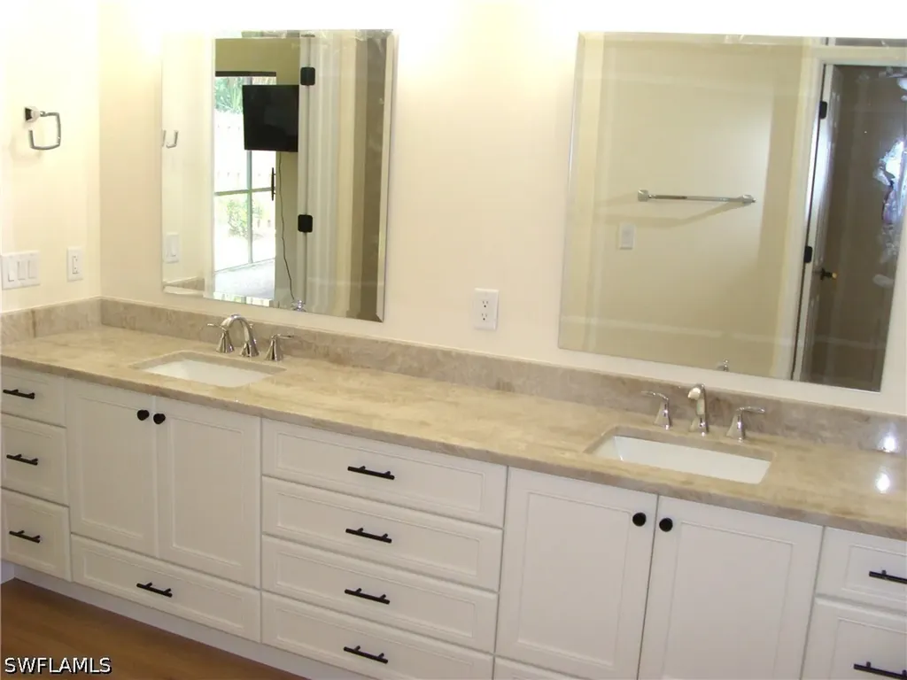 857 Reef Point Circle Naples FL 34108