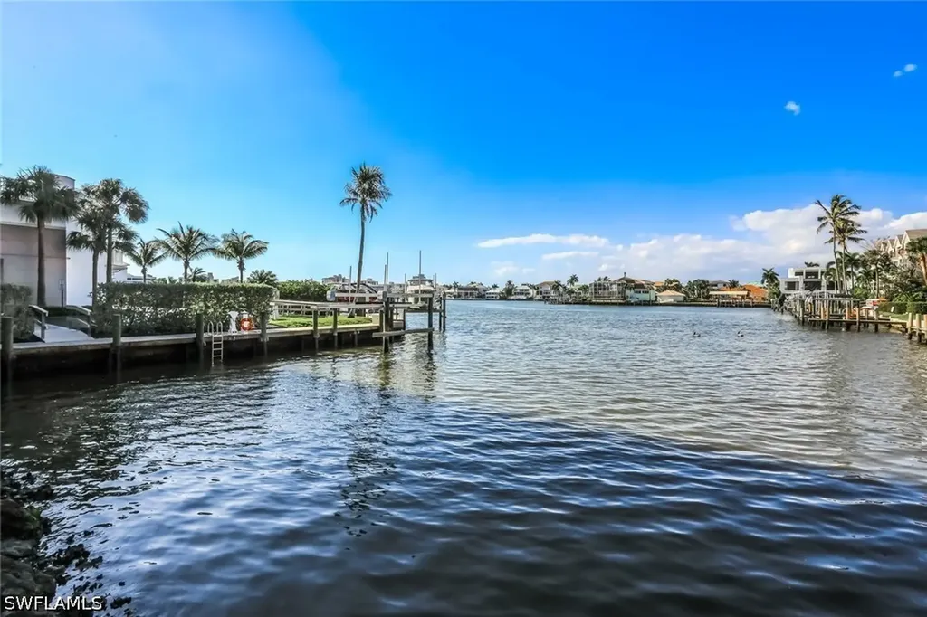 450 Launch Circle Naples FL 34108