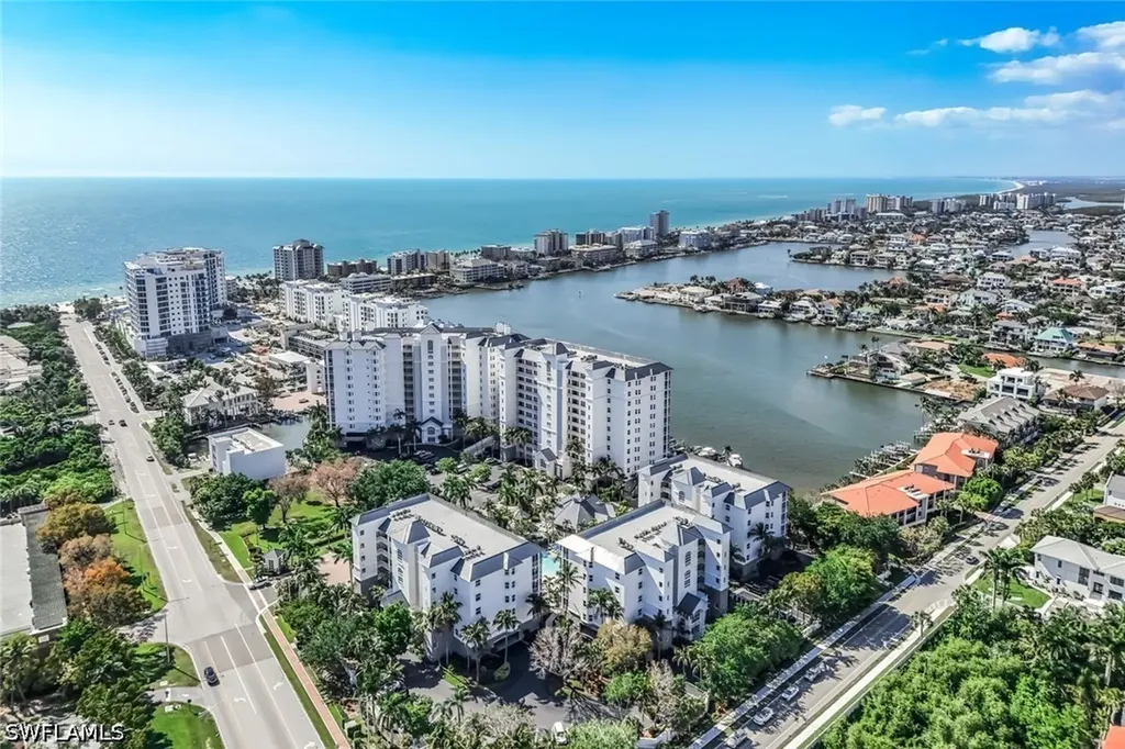 450 Launch Circle Naples FL 34108