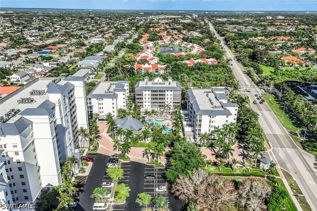 450 Launch Circle Naples FL 34108