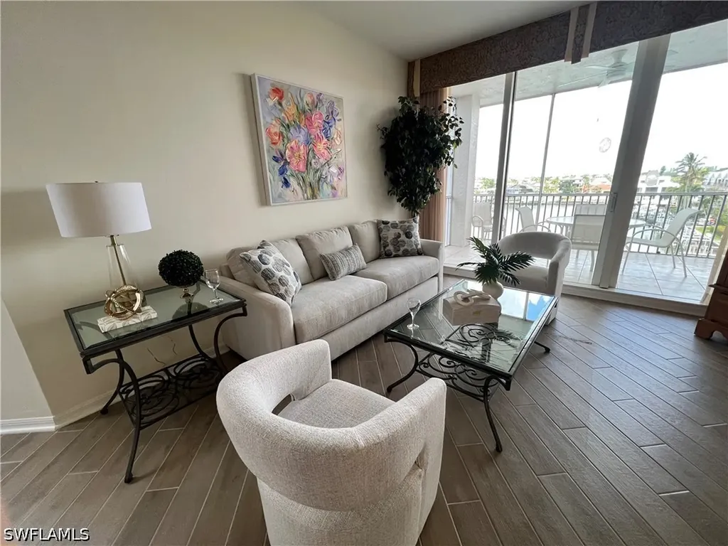 450 Launch Circle Naples FL 34108