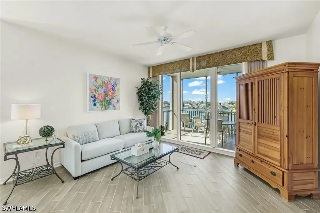 450 Launch Circle Naples FL 34108
