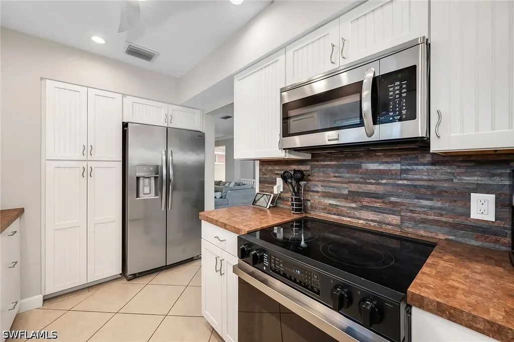 146 Greenbrier Street Marco Island FL 34145