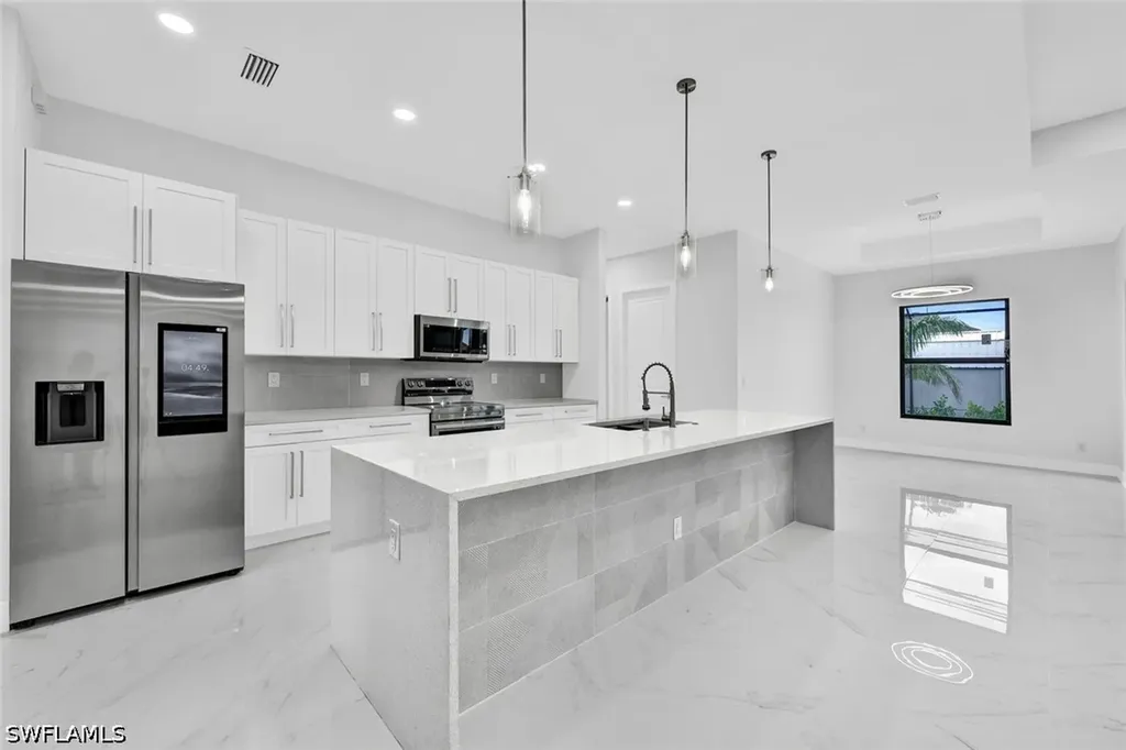 3524 NW 15th Terrace Cape Coral FL 33993