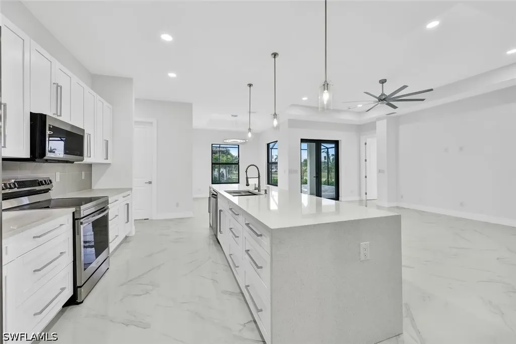 3524 NW 15th Terrace Cape Coral FL 33993