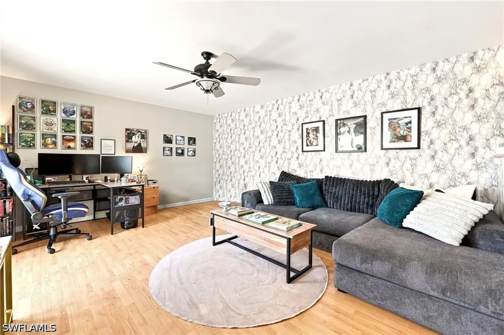 108 Lake Point Lane Naples FL 34112