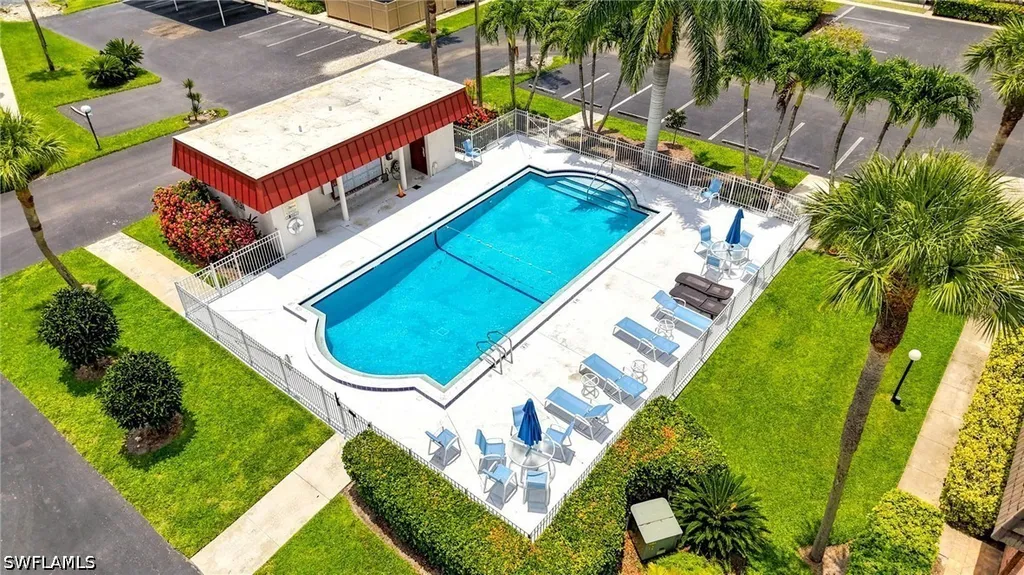 108 Lake Point Lane Naples FL 34112