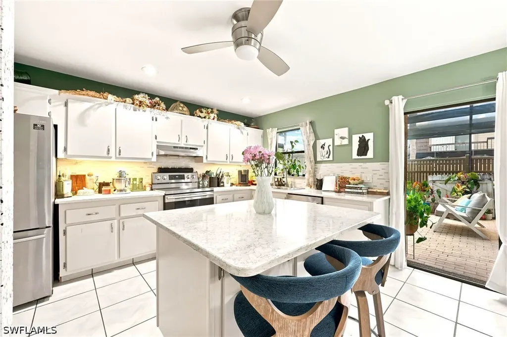 108 Lake Point Lane Naples FL 34112