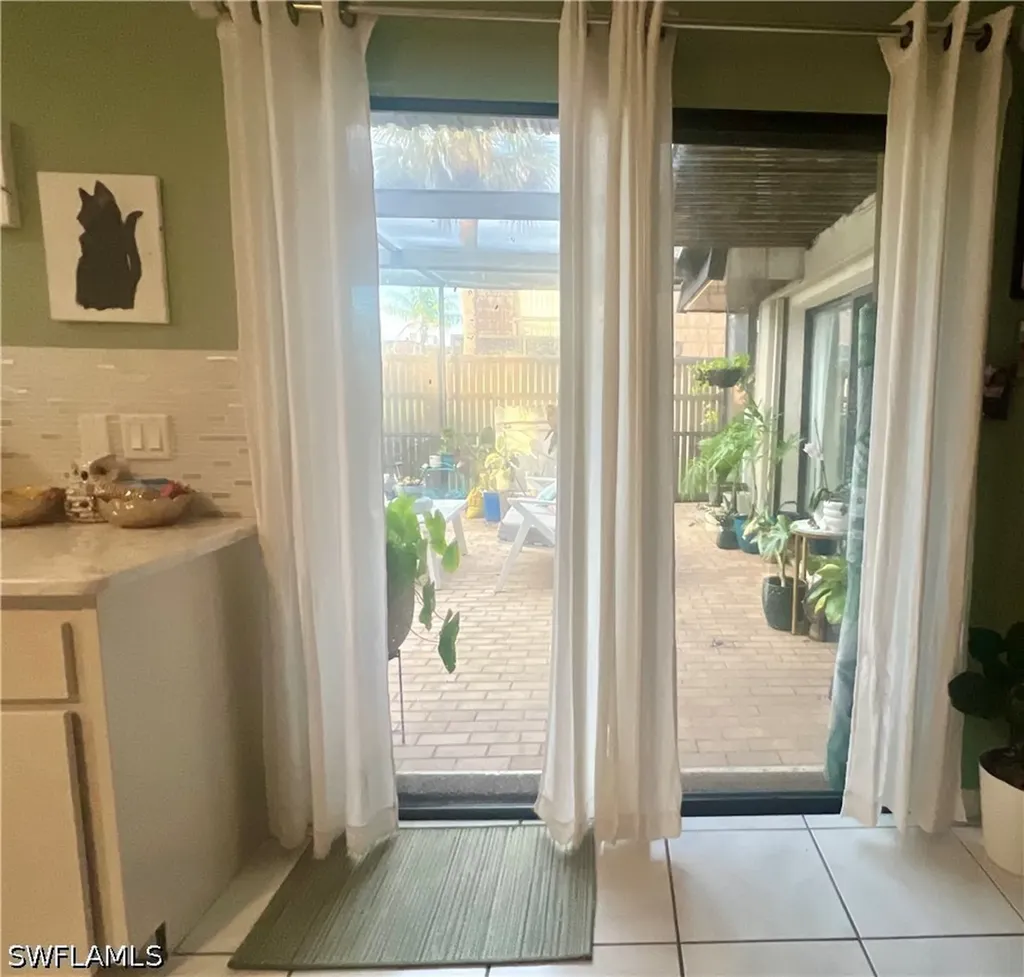 108 Lake Point Lane Naples FL 34112
