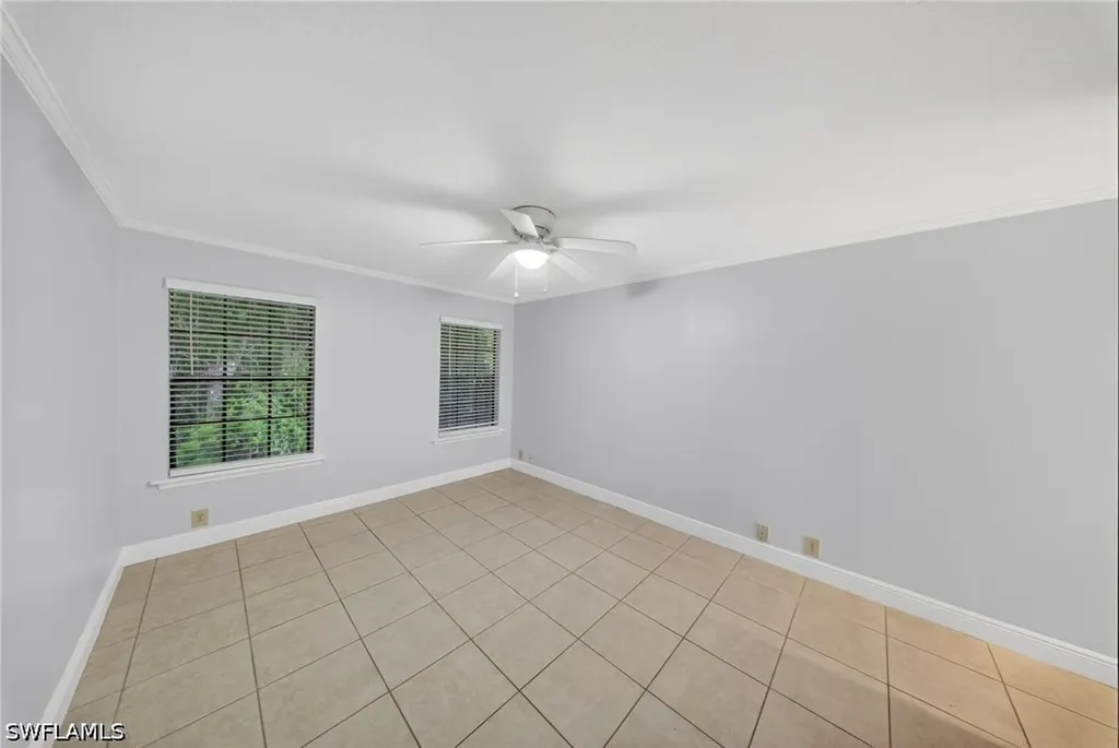 5300 Treetops Drive Naples FL 34113