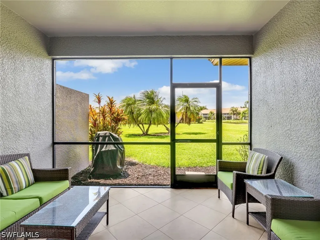 20030 Serre Drive Estero FL 33928