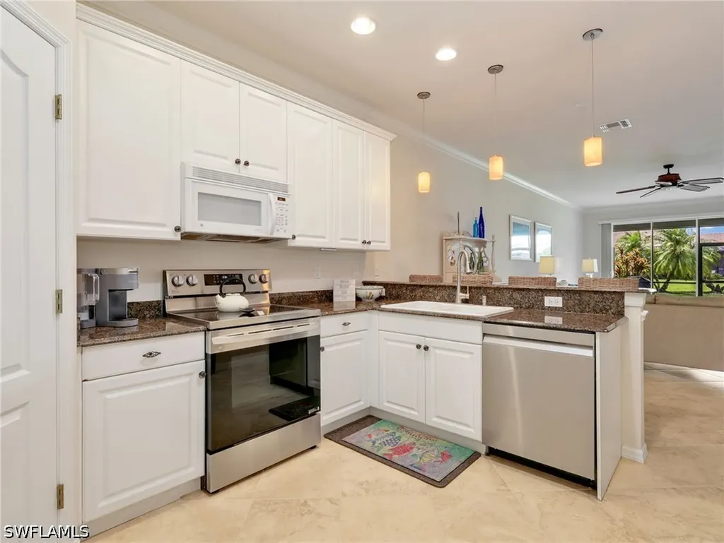 20030 Serre Drive Estero FL 33928