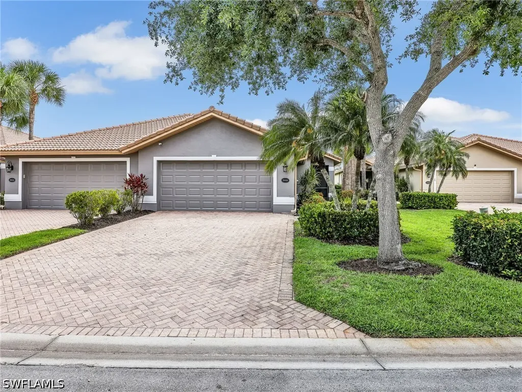 20030 Serre Drive Estero FL 33928