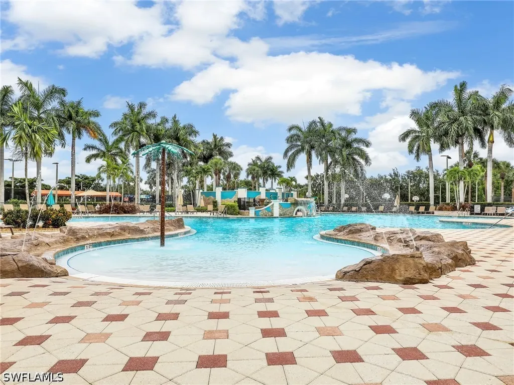 20030 Serre Drive Estero FL 33928