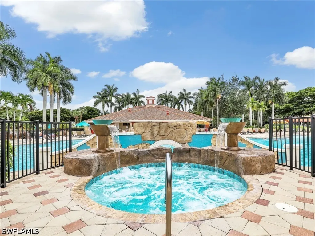 20030 Serre Drive Estero FL 33928