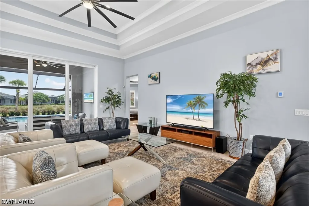 6007 Barthelemy Avenue Naples FL 34113