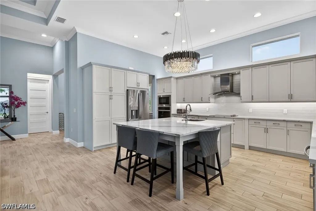 6007 Barthelemy Avenue Naples FL 34113