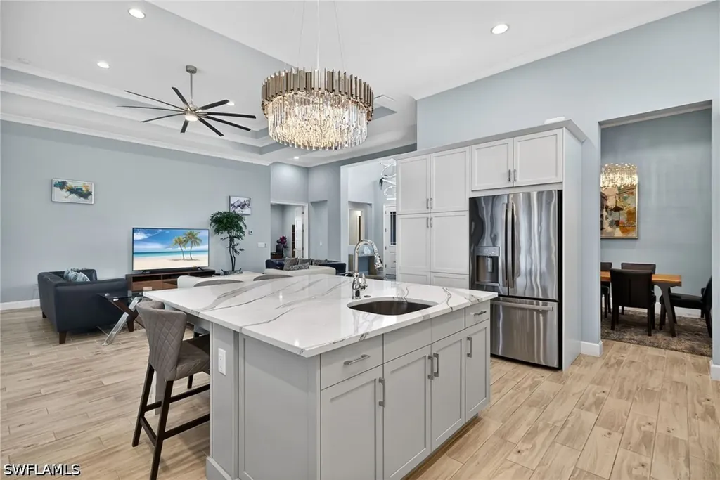 6007 Barthelemy Avenue Naples FL 34113