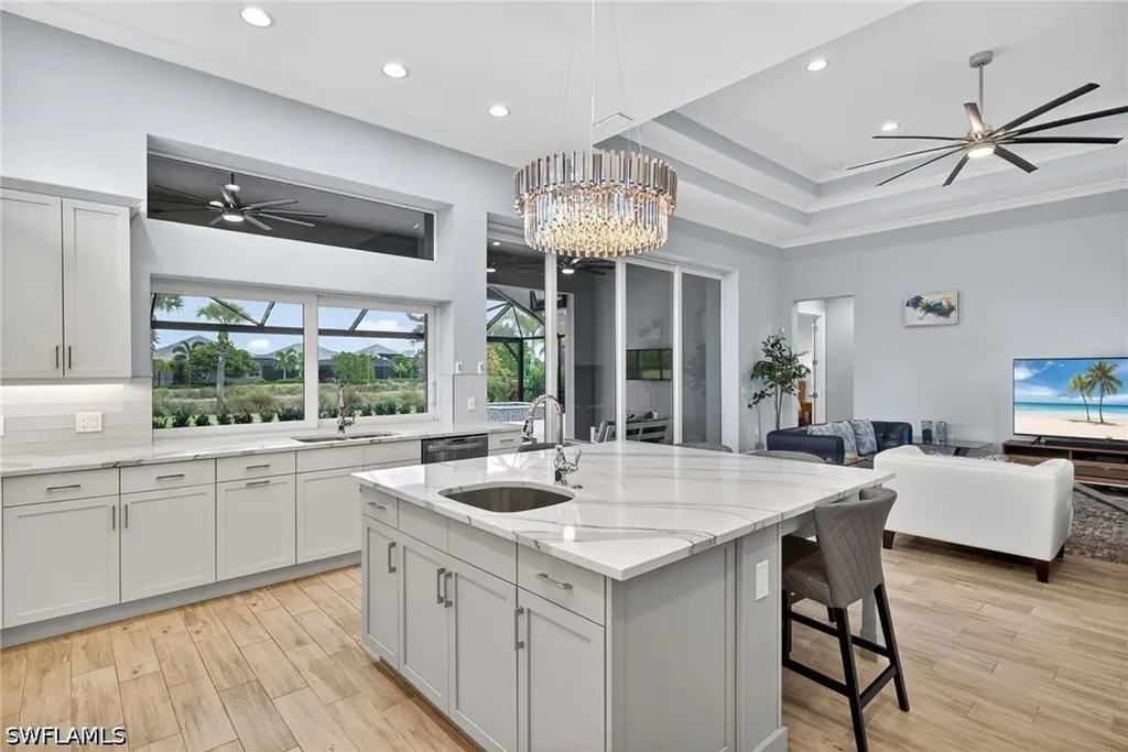 6007 Barthelemy Avenue Naples FL 34113