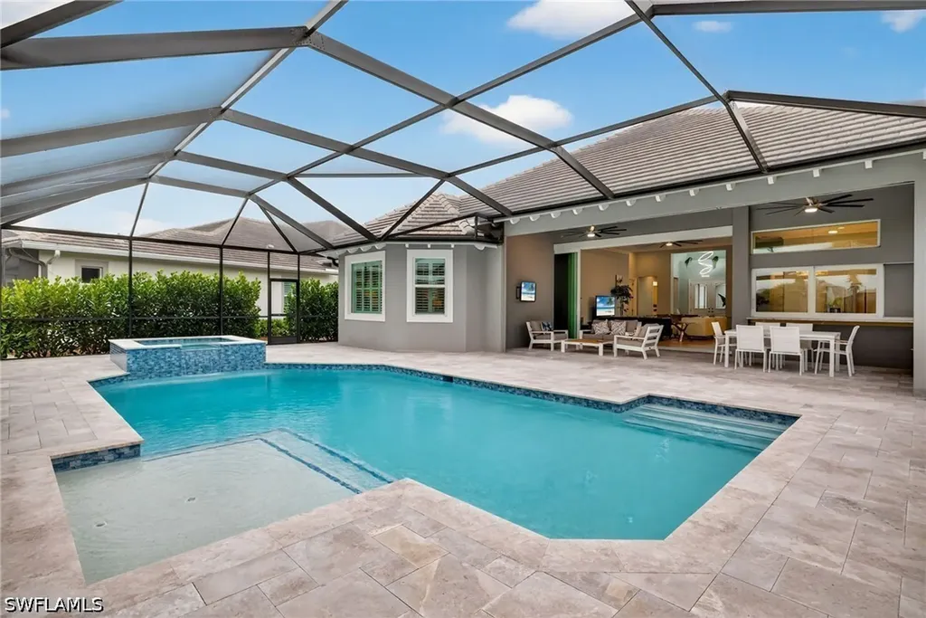 6007 Barthelemy Avenue Naples FL 34113
