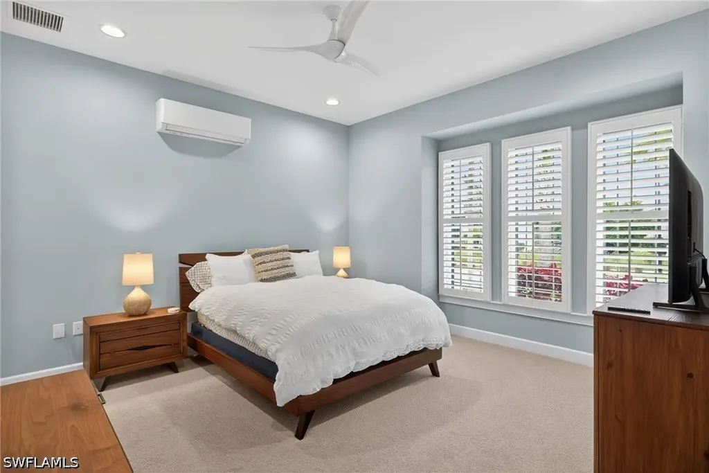 6007 Barthelemy Avenue Naples FL 34113