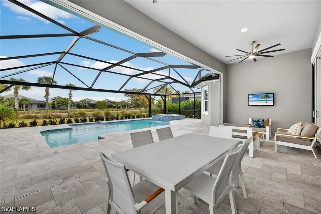 6007 Barthelemy Avenue Naples FL 34113