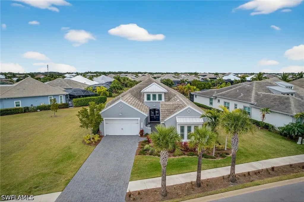 6007 Barthelemy Avenue Naples FL 34113