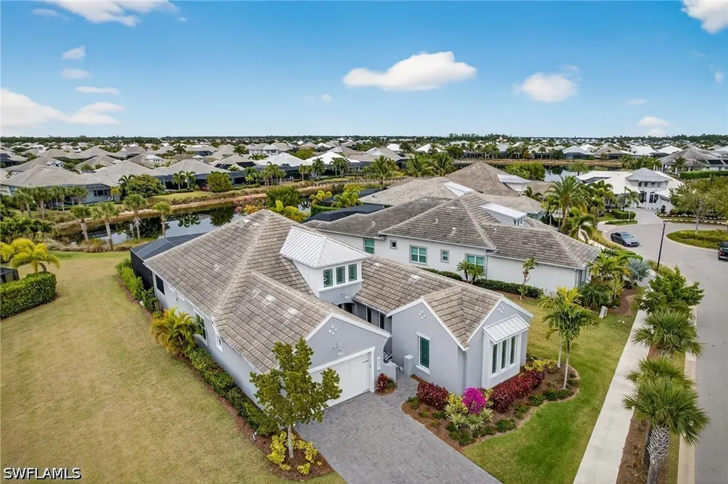 6007 Barthelemy Avenue Naples FL 34113