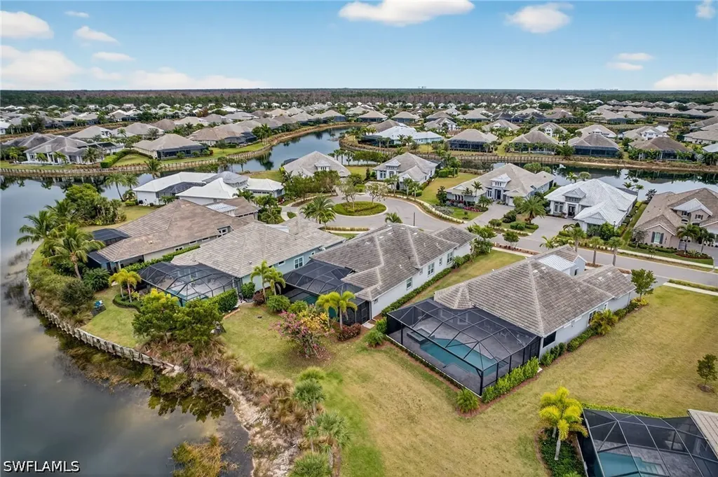 6007 Barthelemy Avenue Naples FL 34113